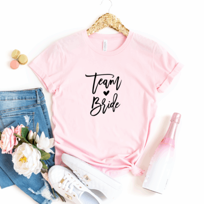 JGA Shirts, JGA Frauen, Brautparty T Shirt, Braut Party Boho, Bride T Shirt Boho, Junggesellinnenabschied, Henparty, Bachelorette, Junggesellenabschied Ideen, Junggesellenabschied Frauen, Junggesellenabschied T-Shirt, Polterabend T Shirt, Polterabend Frauen, Junggesellenabschied Österreich, Junggesellenabschied Wien