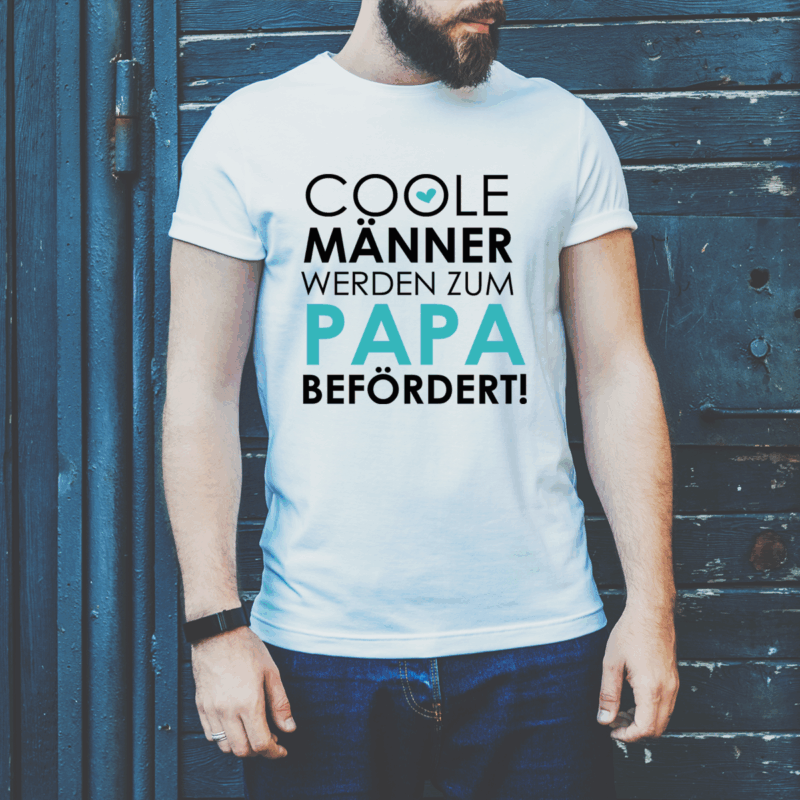 Herren T-Shirt "Coole Männer werden zum PAPA befördert!" weiß aus 100% Baumwolle – Bild 2