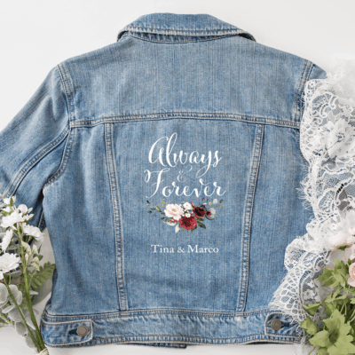personalisierte Jeansjacke "Always & Forever" mit Blumenkranz