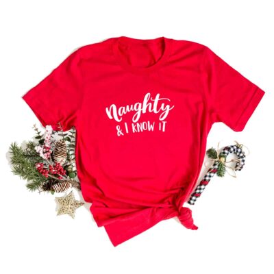 Familien T-Shirts "Naughty and i know it" aus 100% Baumwolle für Weihnachten
