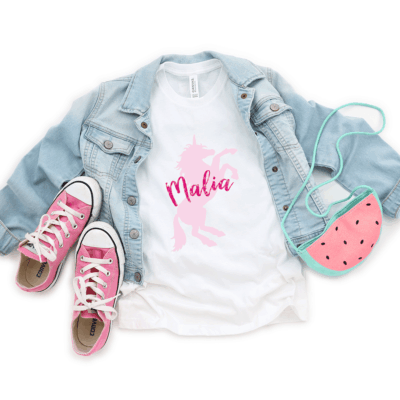 Kinder T-Shirt mit Einhorn und Name aus 100% Baumwolle