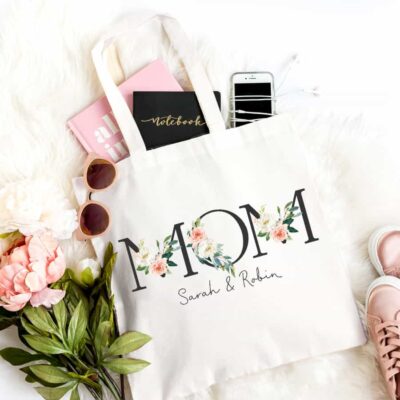 Personalisierte Tasche weiß "MOM" mit Kindernamen Grau/Modern aus 100% Baumwolle
