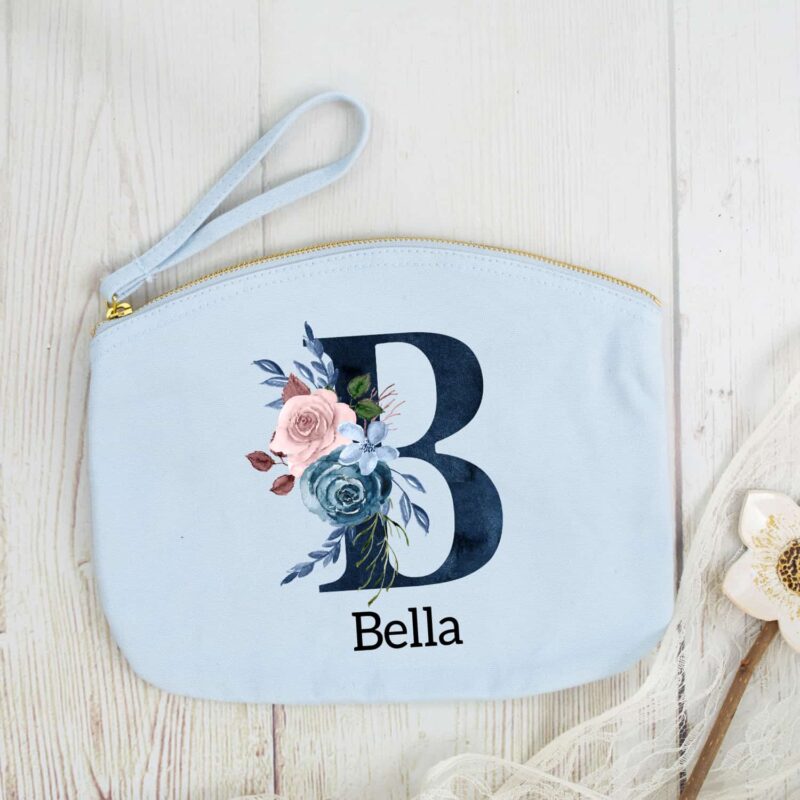 personalisierte Kosmetiktasche mit Name und Initiale Indigo – Bild 2