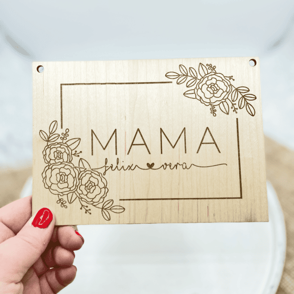 Holzschild für Mama mit Kindernamen