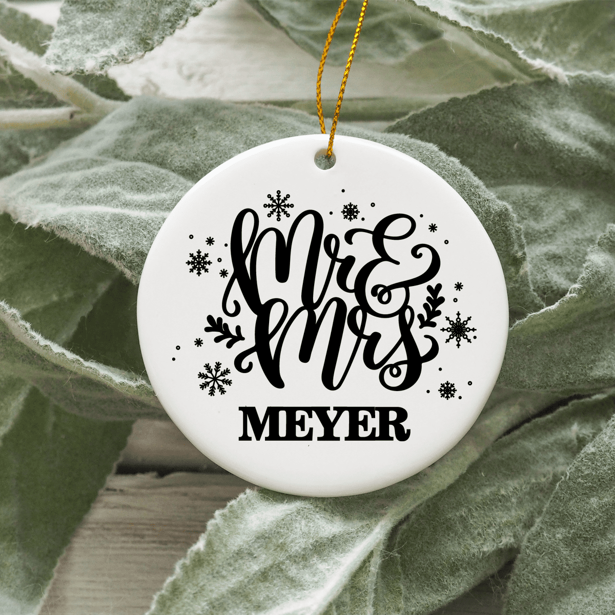 personalisiertes Weihnachtsornament Fuchs, Baumschmuck Weihnachten, personalisierte Geschenkidee Familie, Familiengeschenk Weihnachten, Weihnachtskugel mit Name, Weihnachtskugeln mit Name, Weihnachtskugel personalisiert, Geschenkidee Kinder, Geschenkidee Familie, Weihnachtskugel mit Name Österreich, Weihnachts Ornament Keramik, Weihnachtsschmuck Keramik, Baumbehang Reh, personalisierte Geschenkidee Weihnachten