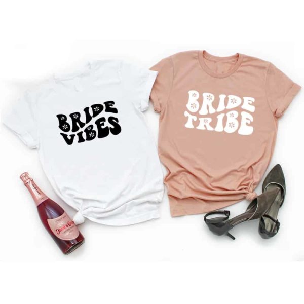 Bride to Be Shirt, Bride to be JGA, T Shirt JGA, T Shirt Junggesellenabschied, T Shirt Polterabend, T Shirt Bachelorette Party, Junggesellenabschied Outfit, Outfit Braut, T Shirt Braut, T Shirt Braut JGA, Party Outfits JGA, Party Outfit Braut, Junggesellenabschied Frauen, JGA Frauen, Ideen Junggesellenabschied, Ideen JGA, Virtueller JGA, Virtueller JGA Outfits, Virtueller Junggesellenabschied, Geschenk Braut JGA, Geschenk Braut Jungesellenabschied