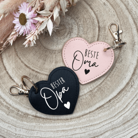 Schlüsselanhänger, mit Name, Kinder, Kunst-Leder, Muttertag, Vatertag, Namens-Schild, Geschenk, Geburtstag, Mama, Papa, Oma, Opa, Herz, Namens-Tag, beste Freundin, Schwester, Taschen-Anhänger, Schlüssel-Anhänger, Geschenksanhänger, Mann, Leder, personalisiertes