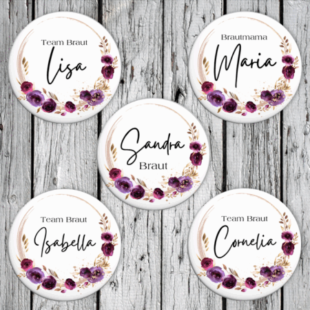 Buttons, Aufkleber, Bride to Be Shirt, Bride to be JGA, T Shirt JGA, T Shirt Junggesellenabschied, T Shirt Polterabend, T Shirt Bachelorette Party, Junggesellenabschied Outfit, Outfit Braut, T Shirt Braut, T Shirt Braut JGA, Party Outfits JGA, Party Outfit Braut, Junggesellenabschied Frauen, JGA Frauen, Ideen Junggesellenabschied, Ideen JGA, Virtueller JGA, Virtueller JGA Outfits, Virtueller Junggesellenabschied, Geschenk Braut JGA, Geschenk Braut Jungesellenabschied