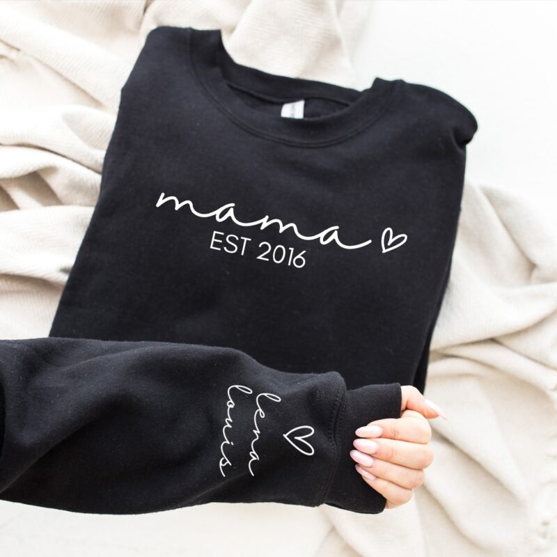 Hoodies & Sweatshirts, Mama Papa Pulli, Kapuzen-Pullover, Mutter, Geschenk-Idee, Personalisiert mit Name, Kind Mini, Est Jahreszahl, Weihnachts-Geschenk, Muttertag Vatertag, Familie, Sweater, Hoodie, Kapuzenpulli
