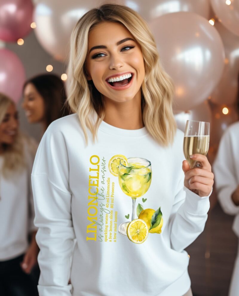 Geschenk-Idee, Sie, Schwester, beste Freundin, T-Shirt, Hoodie, Sweater, JGA personalisiert, Party Outfit, Urlaub, Junggesellenabschied, Junggesellinnenabschied, Alkohol, Cocktail, Lustig, Bügelbild, Mallorca, Name, Statement, Team, Braut, Bride, Polterabend, Limoncello, Wildberry, Fasching, Gruppe Karneval, lustig, Kostüm Erwachsene, Damen Herrn, Fasnacht, Halloween